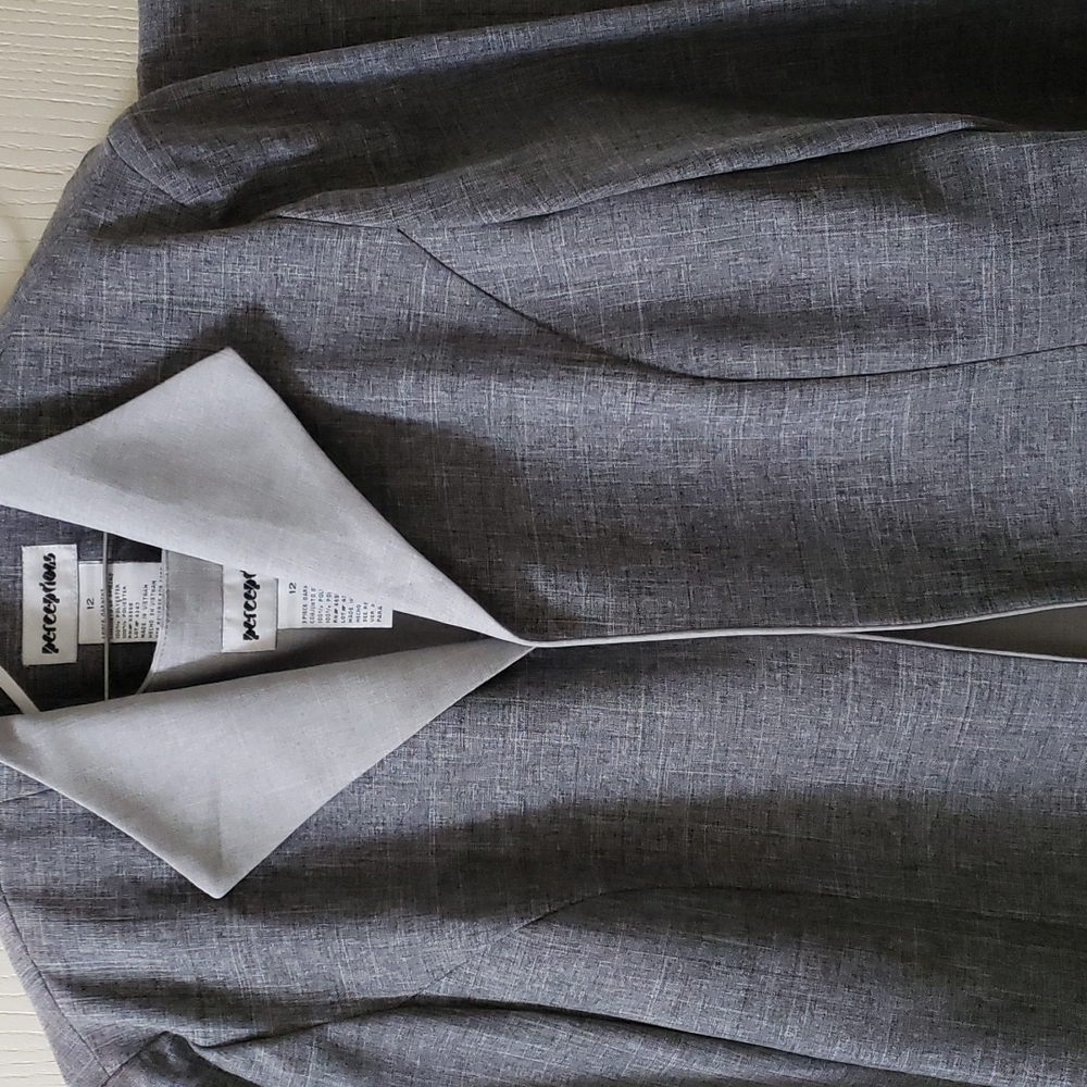 Perceptions 3 piece suit
